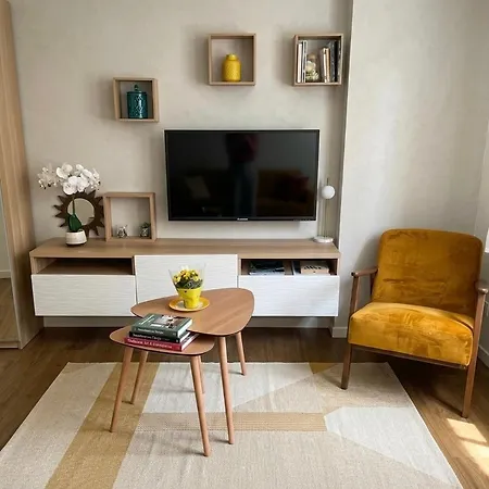Bright & Cozy Studio10 Min To & Nausicaa Quiet Street Lejlighed
